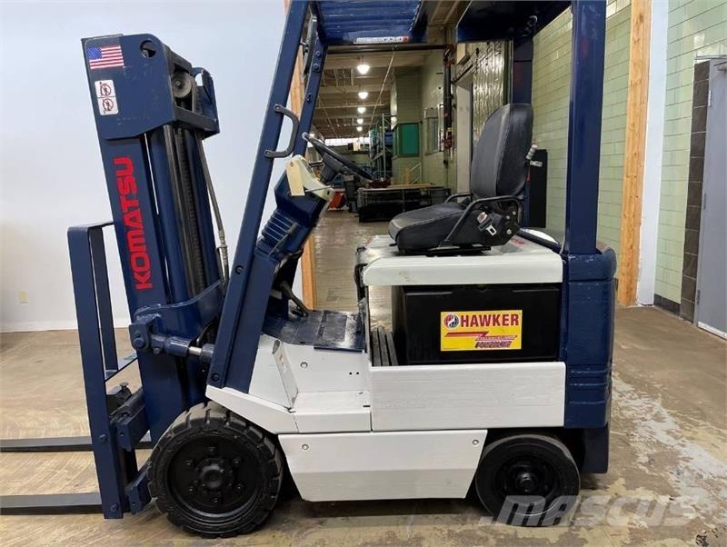 Komatsu FB25SH-4 Empilhadores eléctricos