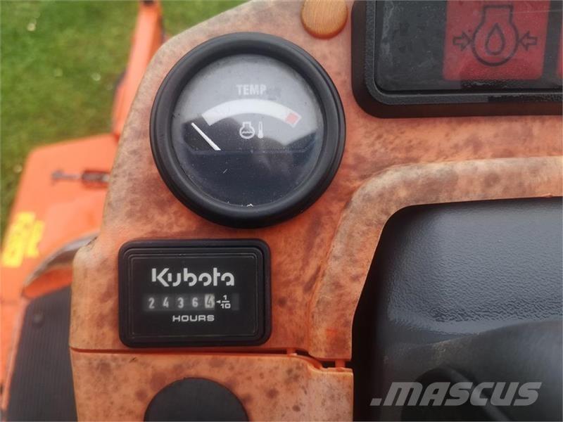 Kubota F2880 Corta-Relvas Riders