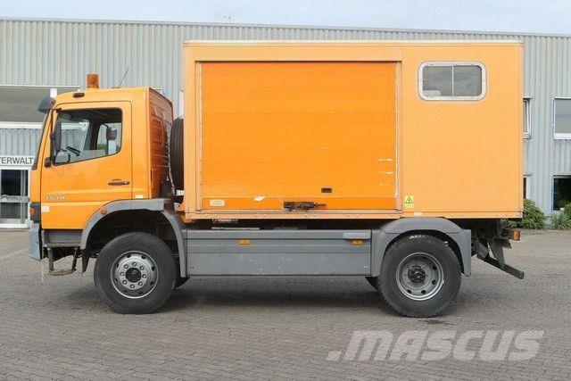 Mercedes-Benz 1518 A Atego 4X4, Klima, AHK, Allrad, Rolltor Camiões de caixa fechada