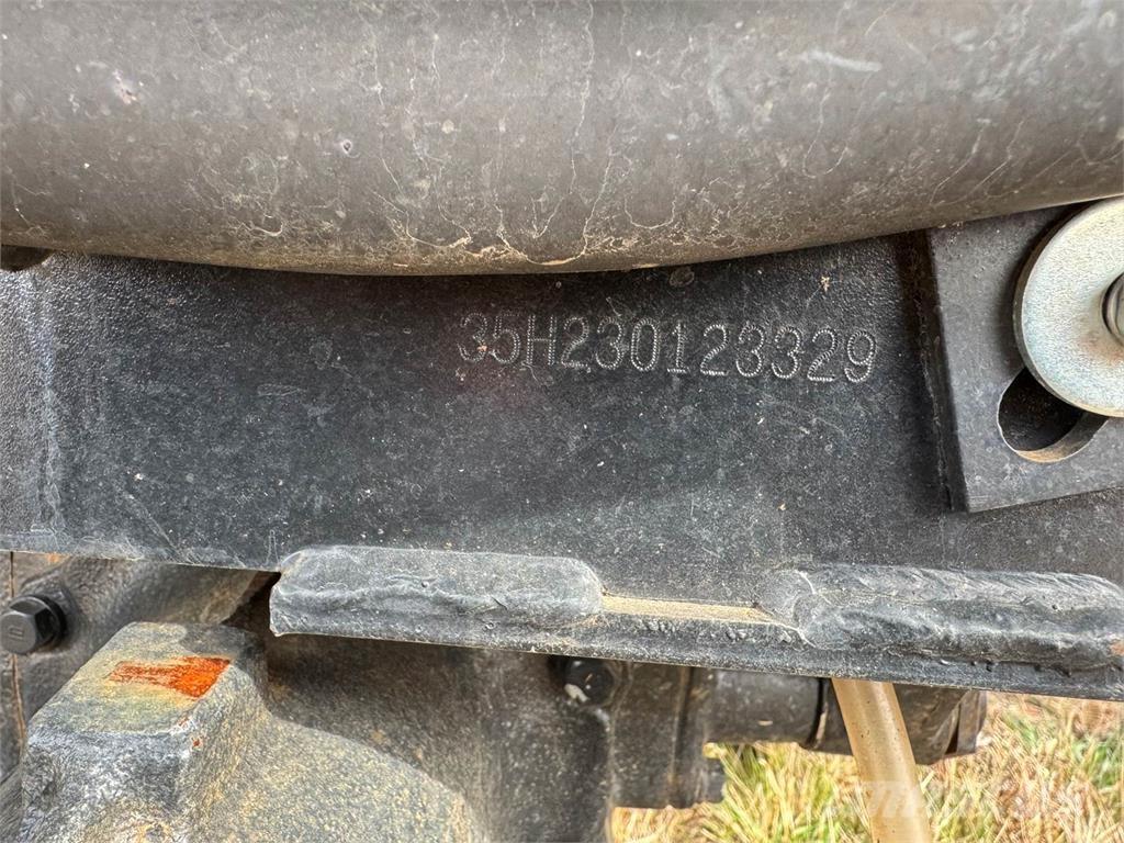 Mahindra 16354FHIL Tratores Agrícolas usados