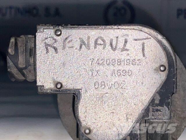 Renault Premium II / DXI11 Sensor de Nível de Combustível Transportes - Outros