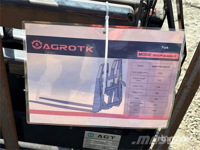 Quantity ISOCPF48-4400-FF Forquilhas