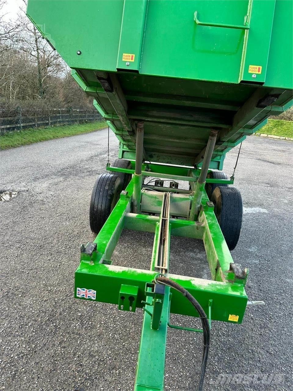 AW TRAILERS 11T Carrinhos de grão