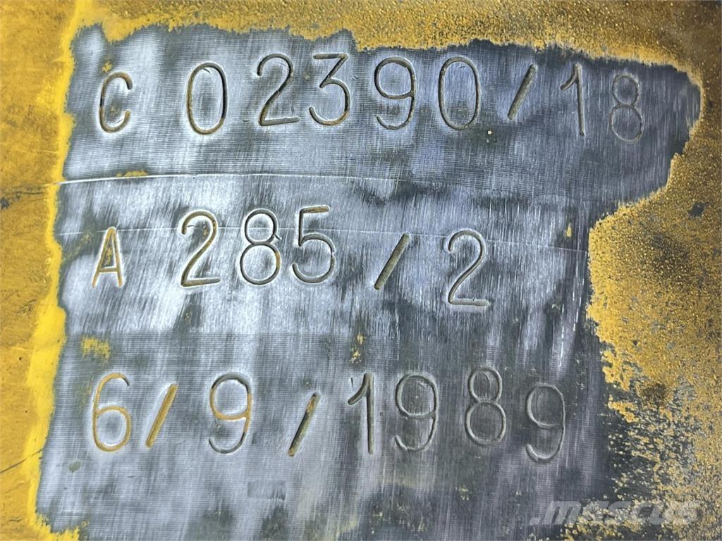 PPM 380 ATT hydraulic and electric swivel Escavadoras de rastos