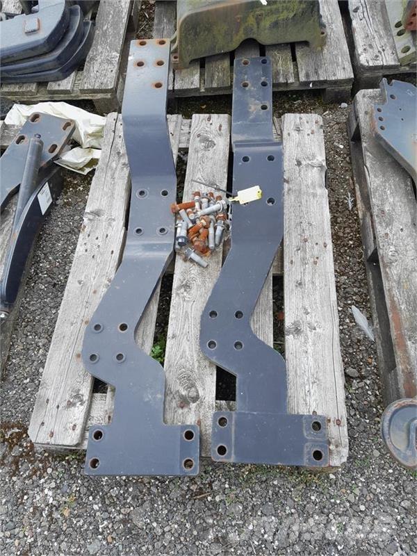 - - - Vanger til frontlift T7.220 Acessórios de carregadora frontal