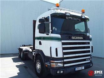 Scania 144 530 6x4 manual pump