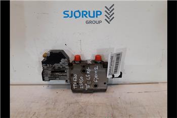 Deutz-Fahr Agrotron TTV630 Remote control valve