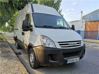 Iveco Daily Family 35C14SV Transversal 3300RD 12.0