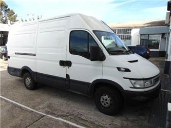 Iveco Daily Fg. 35C12 3300 RD 12