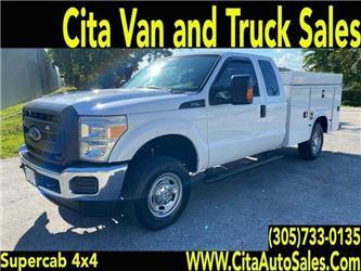 Ford F250 SD SUPERCAB 4X4 *UTILITY TRUCK*