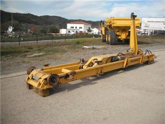 Volvo A25C hook lift system