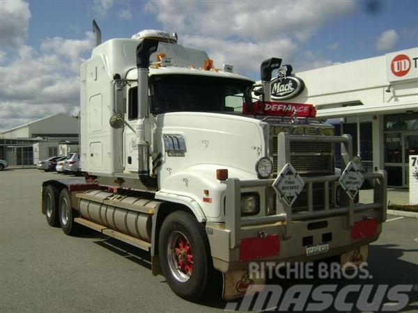 Mack Superliner Tractores (camiões)