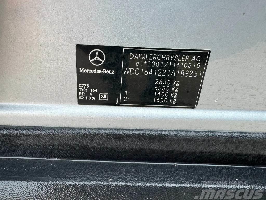 Mercedes-Benz M-Klasse ML **ML320CDI 4-MATIC-AC-NAVI** Carros Ligeiros