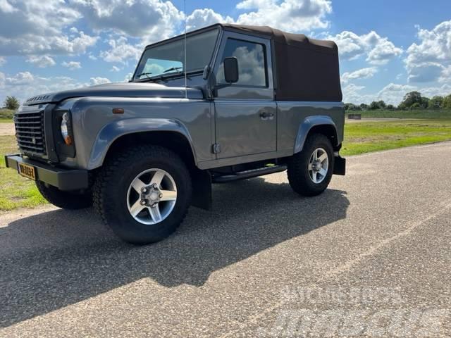 Land Rover Defender Iconic Edition 2017 only 8888 km Carros Ligeiros
