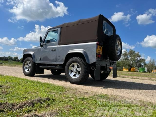 Land Rover Defender Iconic Edition 2017 only 8888 km Carros Ligeiros