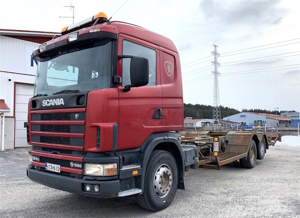 Scania R164 580 6x2 Camiões de transporte de máquinas florestais