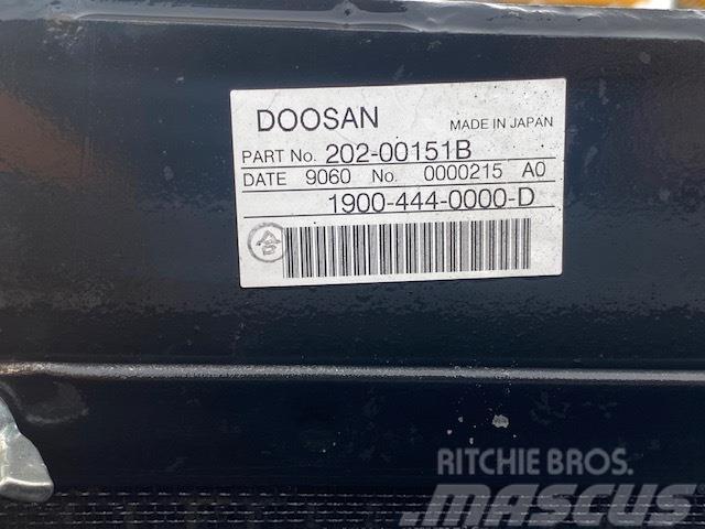 Doosan DX420, DX480, DX520 CHŁODNICA Radiadores máquinas construção