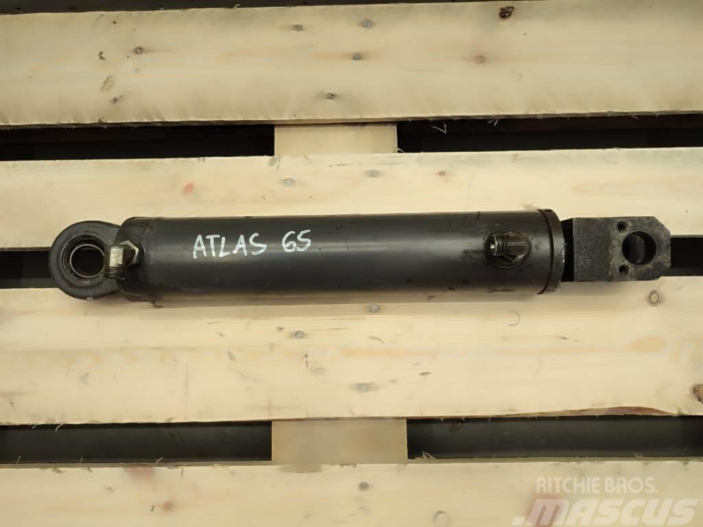 Atlas AR65 hydraulic steering assist cylinder Hidráulica