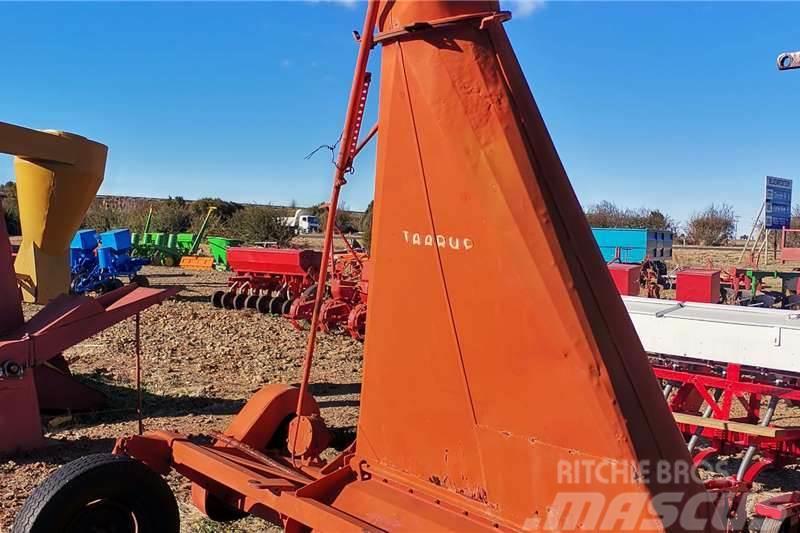 Taarup Silage Harvester (Good Working Condition) Outros Camiões