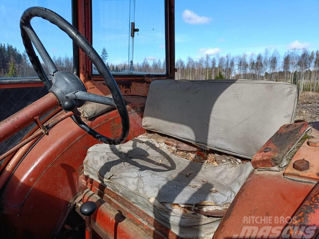 Belarus T40 traktori - VIDEO Tratores Agrícolas usados