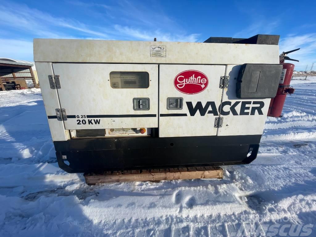 Wacker Neuson G 25 Geradores Diesel