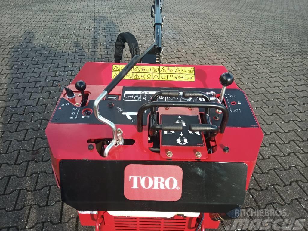 Toro TRX300 Abre-valas