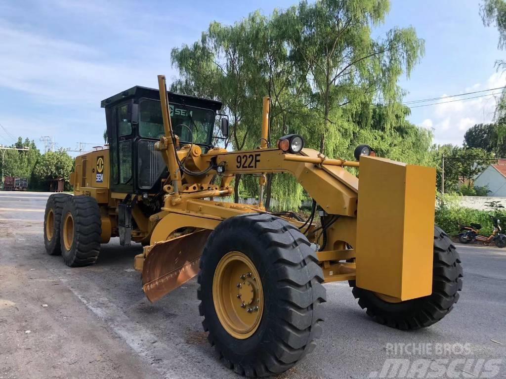 SEM 922F grader for middle east country use Motoniveladoras