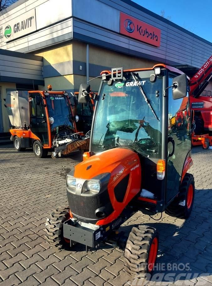 Kubota BX231 with CABIN MAUSER Tractores compactos