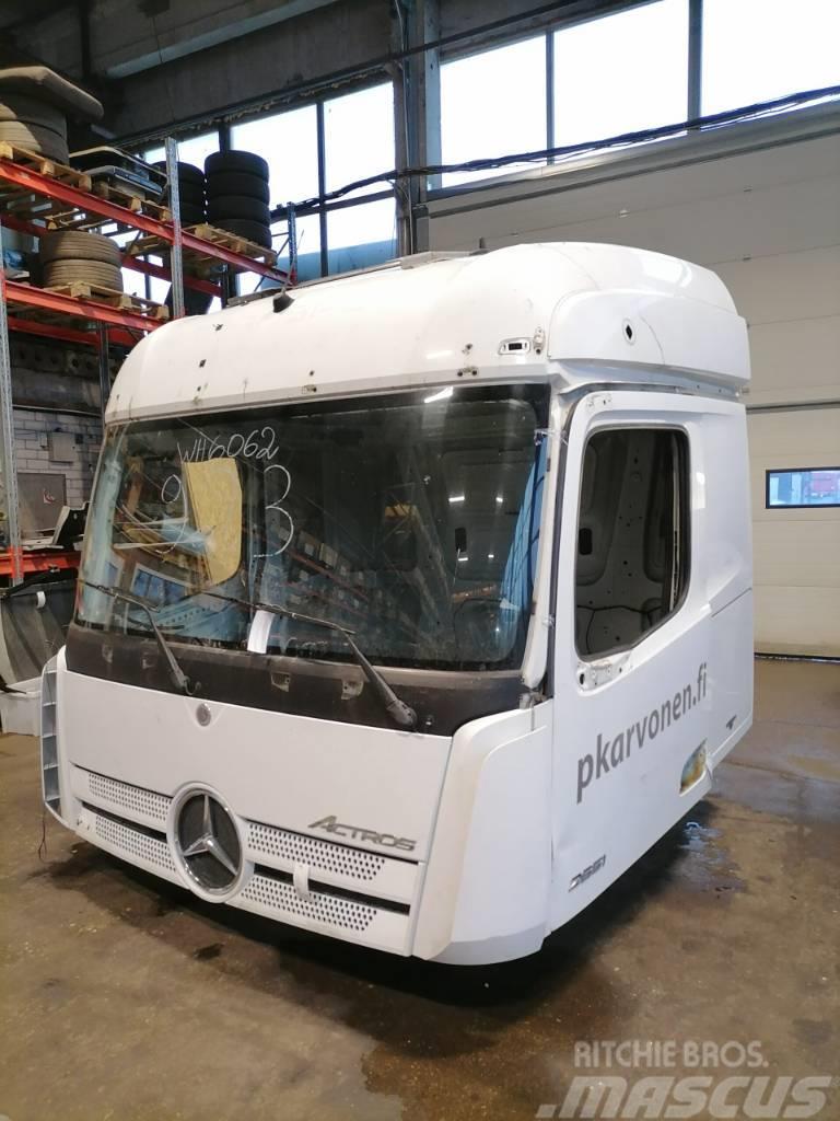 Mercedes-Benz ACTROS cab Cabines e interior