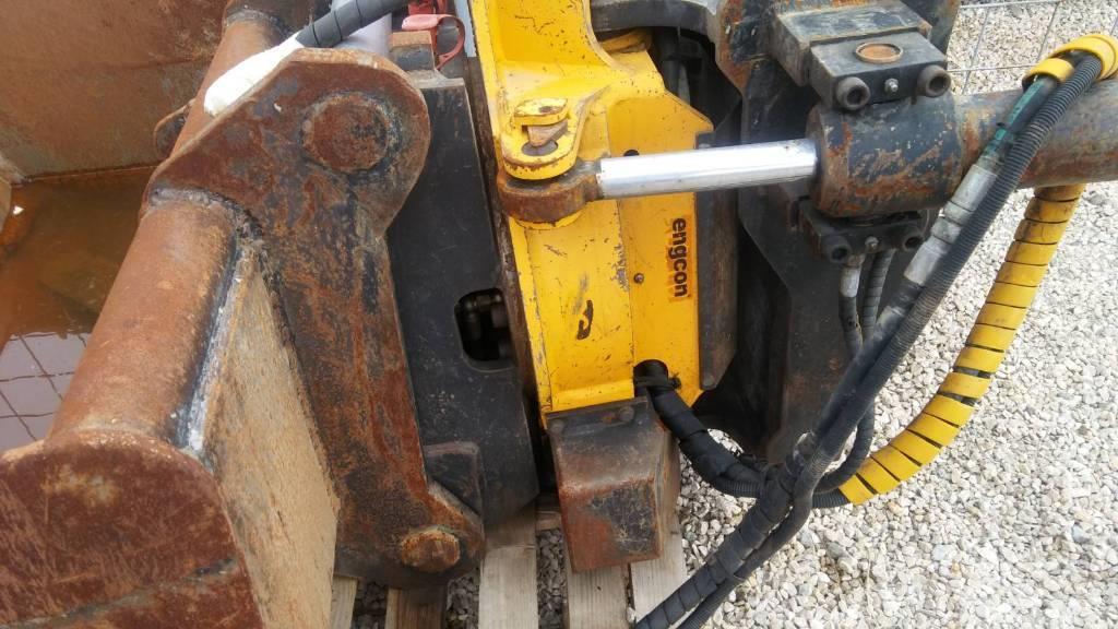 Engcon ROTORTILT EC 20 and ditch cleaning bucket 17-24t Conectores