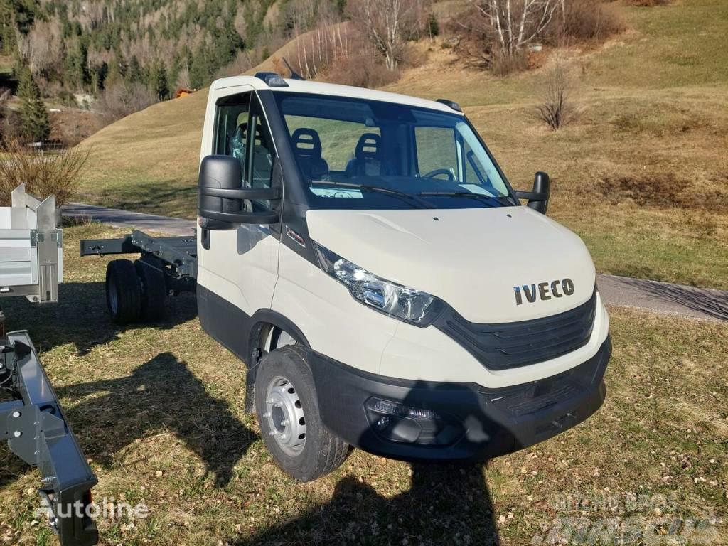 Iveco Daily 70C21 Camiões de chassis e cabine