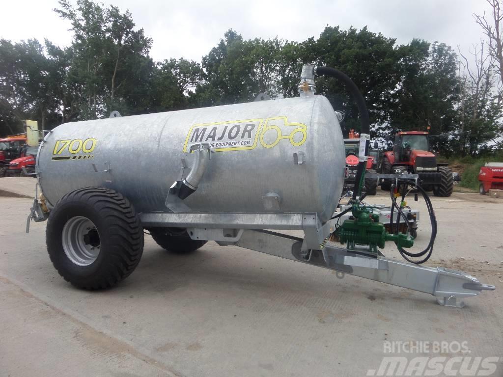 Major 1700 vacuum tanker Camiões-cisterna de lamas