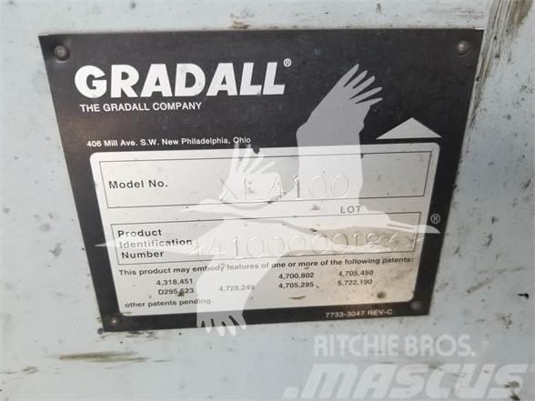 Gradall XL4100 II Escavadoras de rodas