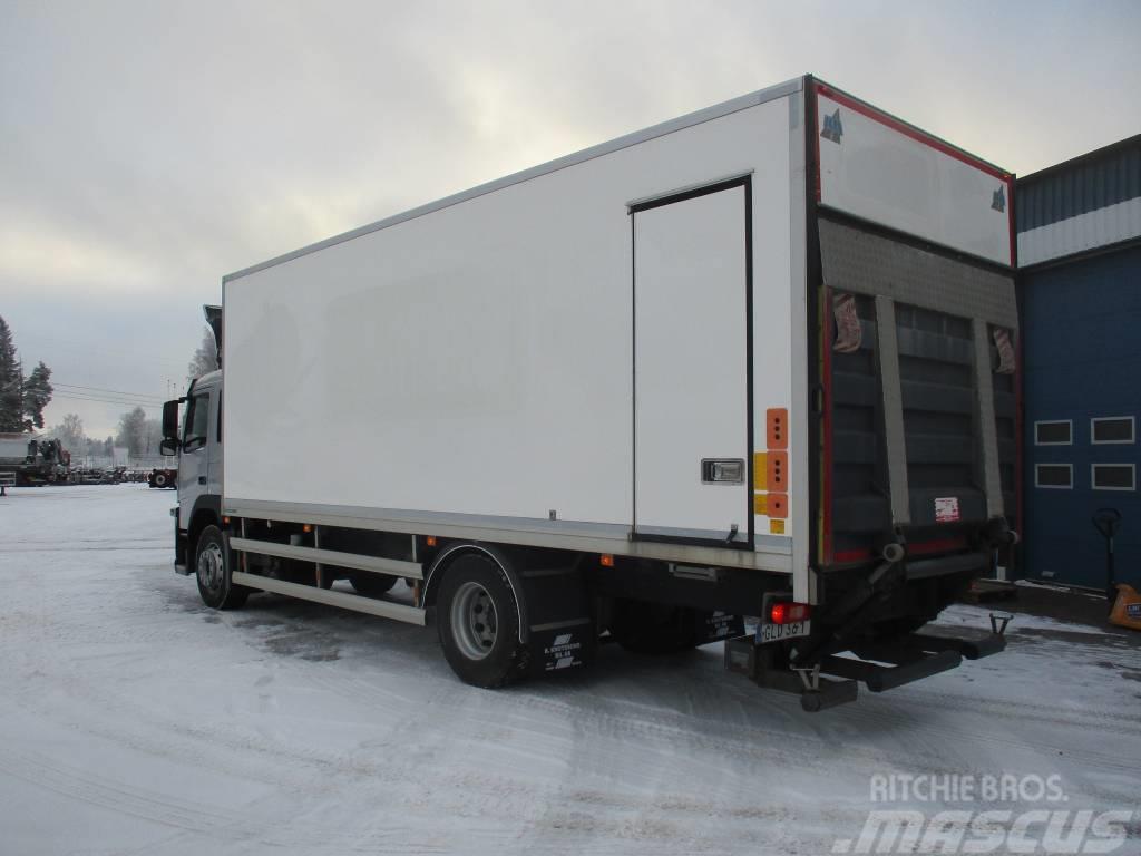 Volvo FM330 4x2 Camiões caixa temperatura controlada