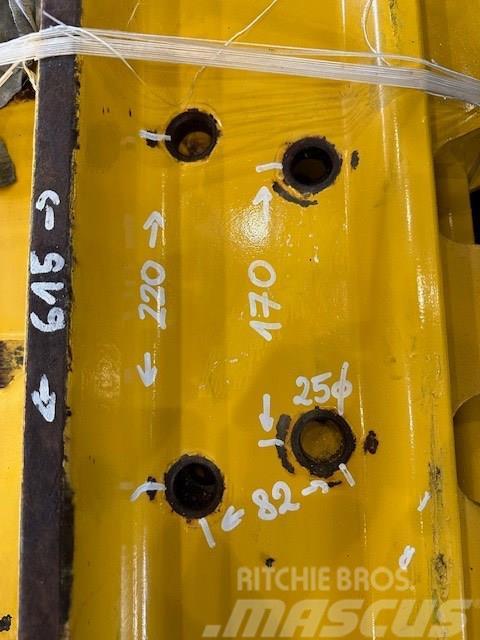 Komatsu D 155 TRACK PLATE Dozers - Tratores rastos