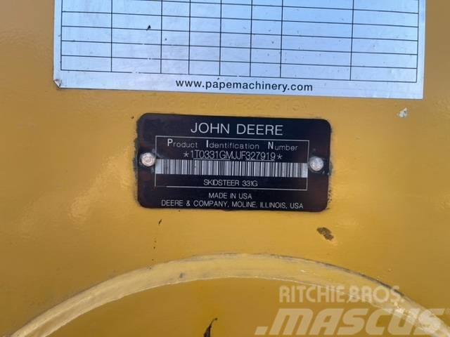 John Deere 331 G Carregadoras de direcção deslizante