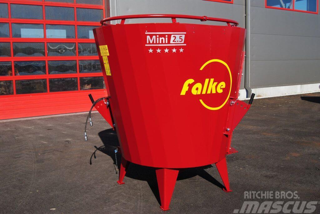  Falke Wóz paszowy / Mini feeder mixer wagon Alimentadores de misturadoras