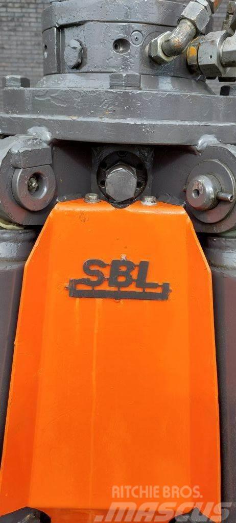  Diversen Half open 600 Liter 5-schalen grijper SBL Garras