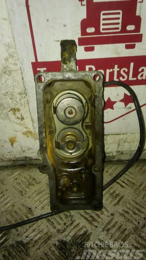 Scania R420 Thermostat housing 1484919 Motores