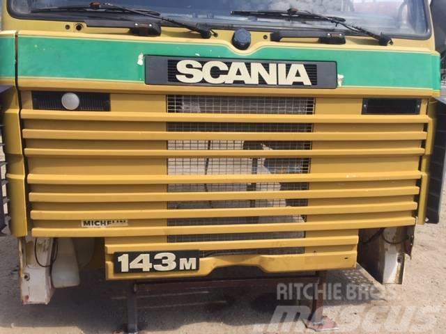 Scania 143-450 Cabines e interior