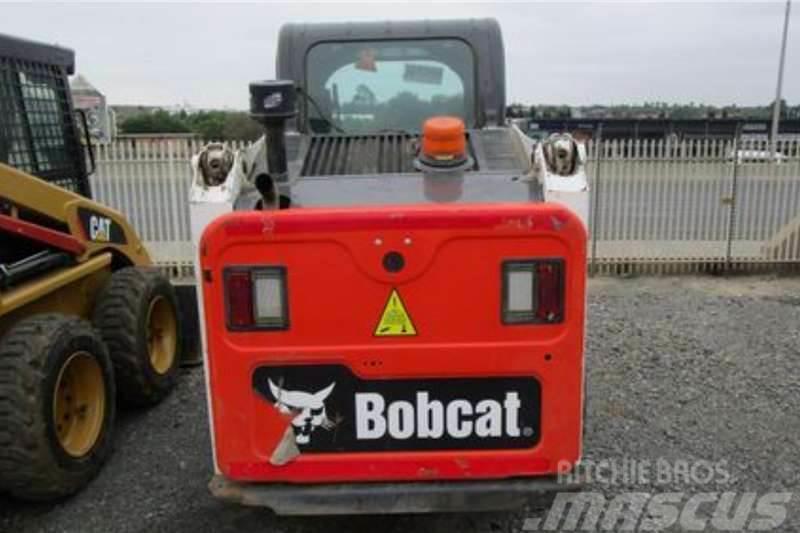 Bobcat S450B Outros Camiões