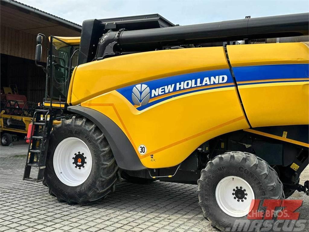 New Holland CX 6090 Allrad Ceifeiras debulhadoras