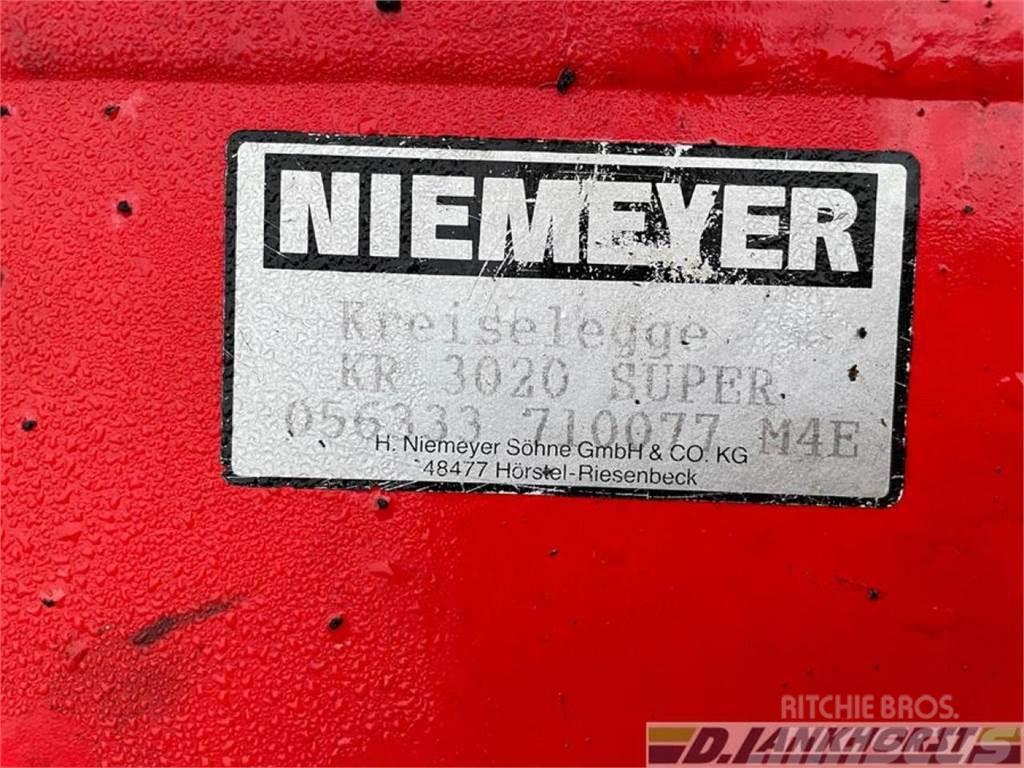 Niemeyer KR 3020 Grades mecânicas e moto-cultivadores