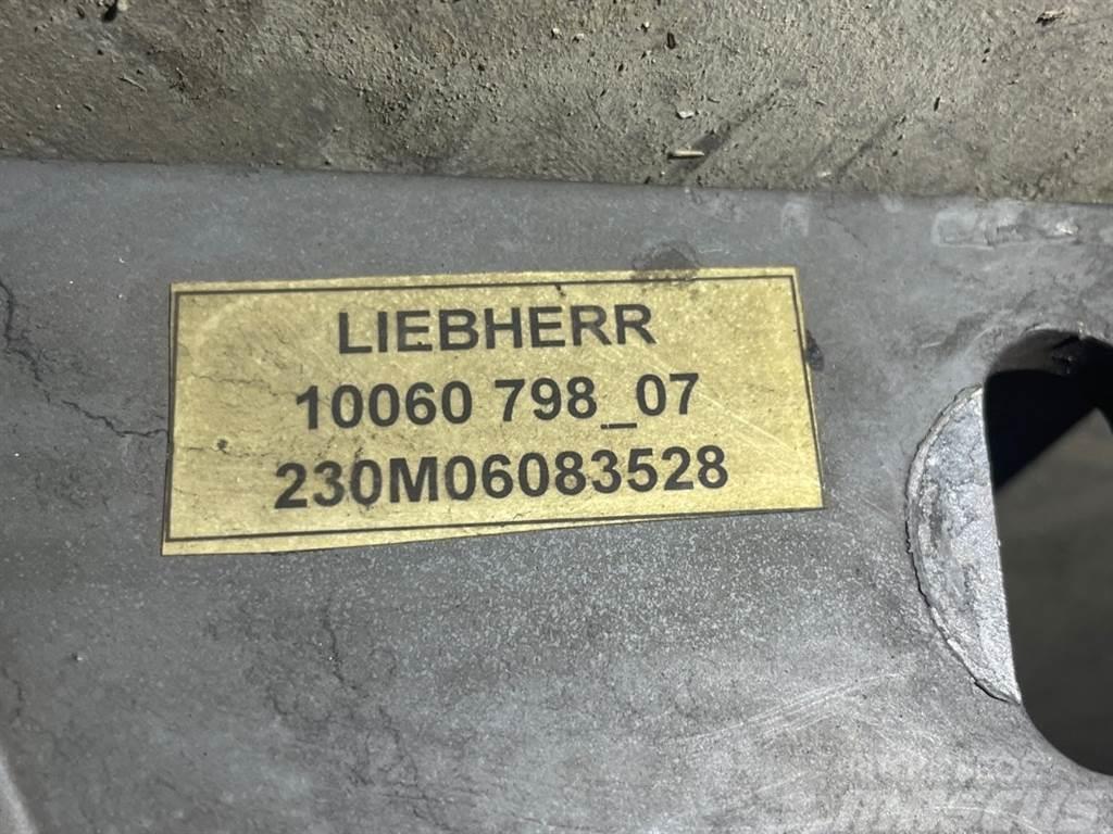 Liebherr A934C-10060798-Frame backside center/Einbau Rahmen Chassis e suspensões