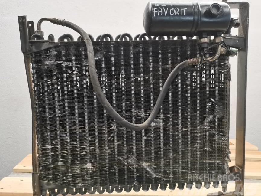 Fendt 926 Favorit {radiator conditioning Radiadores máquinas agrícolas
