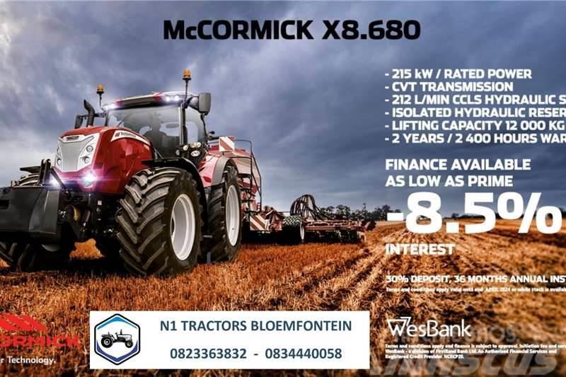 McCormick PROMO - McCormick X8.680 (215kW) Tratores Agrícolas usados