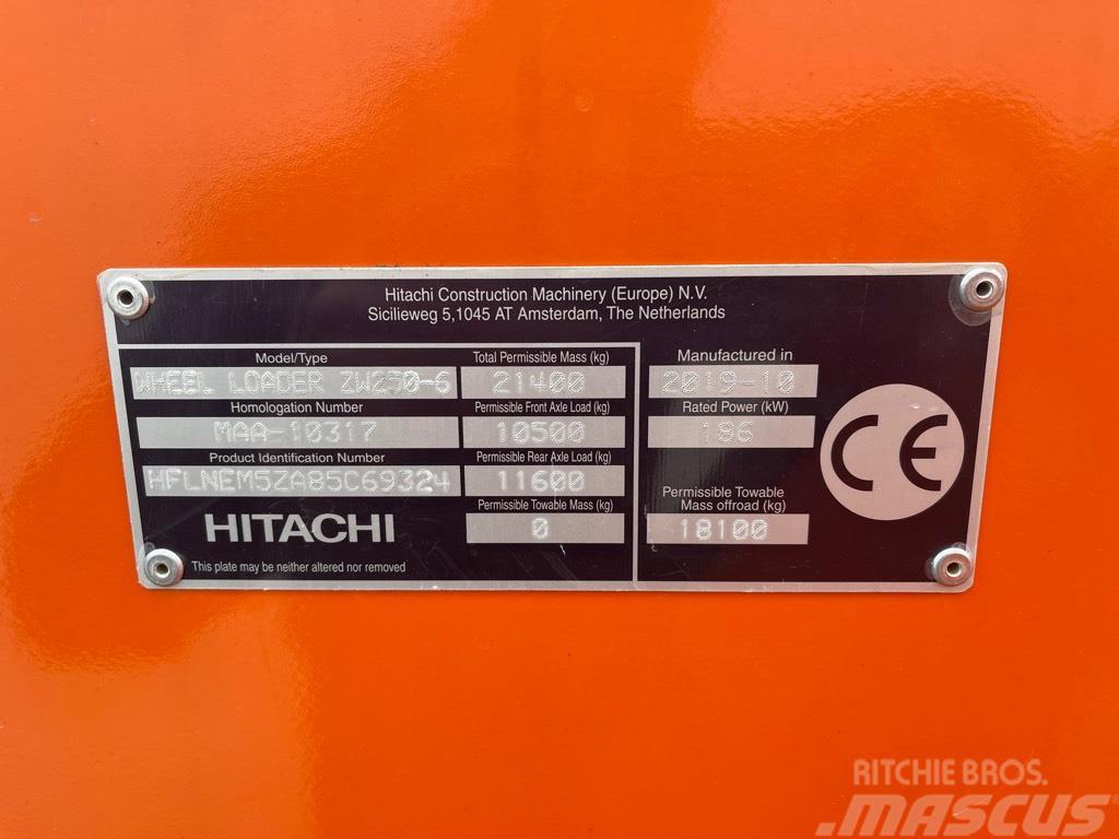 Hitachi ZW 250-6 Pás carregadoras de rodas
