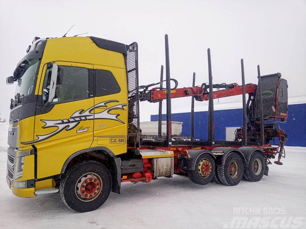 Volvo FH EURO5 puuauto ja nosturi Camiões de transporte de troncos
