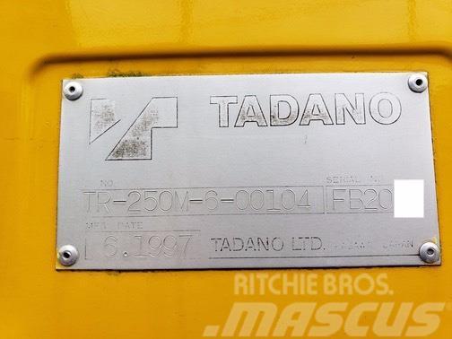 Tadano TR250M-6 Gruas Fora-de-estrada