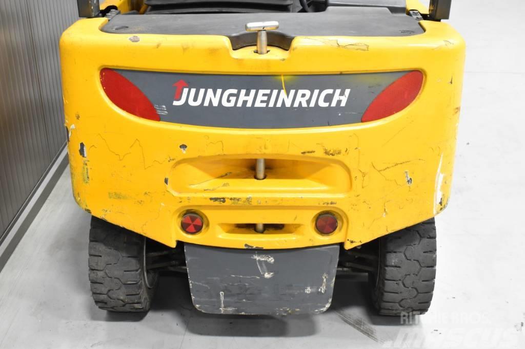 Jungheinrich EFG 320 N Empilhadores eléctricos